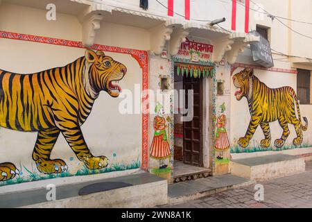 Wall paintings Udaipur Rajasthan India Stock Photo - Alamy