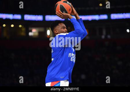 Belgrade, Serbia, 29 February, 2023. Rodrigue Beaubois of Anadolu Efes Istanbul warms up during the 2023/2024 Turkish Airlines EuroLeague, Round 27 match between Partizan Mozzart Bet Belgrade and Anadolu Efes Istanbul at Stark Arena in Belgrade, Serbia. February 29, 2023. Credit: Nikola Krstic/Alamy Stock Photo