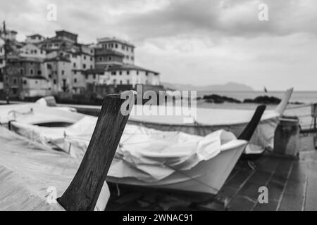 Embracing the beauty of Genoa in the rain through my lens. Every droplet tells a story, every puddle reflects a moment in time. Stock Photo