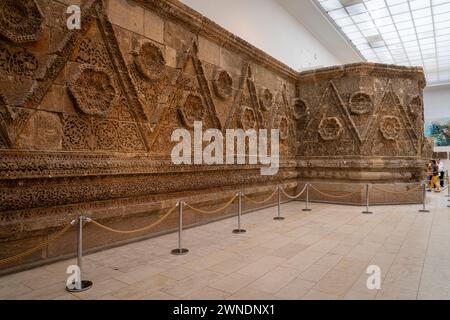 Facade of the Palace of Mshatta, from Umayyad palace of Qasr Al-Mshatta Jordan. Pergamon Museum, Museum Island. Berlin, Germany, Europe, West Europe. Stock Photo