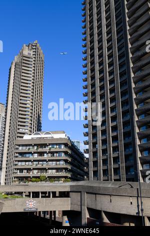 Defoe House, Lauderdale Tower (Left) & Shakespeare Tower (Right ...