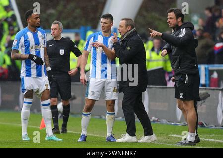 André Breitenreiter manager of Huddersfield Town gives instructions to his players during the Sky Bet Championship match Huddersfield Town vs Leeds United at John Smith's Stadium, Huddersfield, United Kingdom, 2nd March 2024  (Photo by James Heaton/News Images) Stock Photo