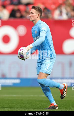 Nuremberg, Germany. 02nd Mar, 2024. Soccer: Bundesliga 2, 1. FC Nürnberg - Eintracht Braunschweig, matchday 24 at the Max Morlock Stadium. Goalkeeper Ron-Thorben Hoffmann of Eintracht Braunschweig plays the ball. Credit: Daniel Karmann/dpa - IMPORTANT NOTE: In accordance with the regulations of the DFL German Football League and the DFB German Football Association, it is prohibited to utilize or have utilized photographs taken in the stadium and/or of the match in the form of sequential images and/or video-like photo series./dpa/Alamy Live News Stock Photo