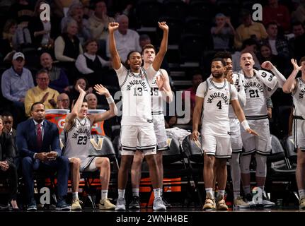 Nashville, Tennessee, USA. 2nd Mar, 2024. Vanderbilts team bench reacts after a play during the teams game against LSU in Nashville. (Credit Image: © Camden Hall/ZUMA Press Wire) EDITORIAL USAGE ONLY! Not for Commercial USAGE! Stock Photo