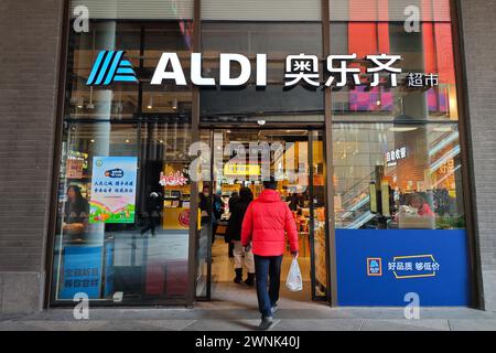 SHANGHAI, CHINA - MARCH 3, 2024 - Customers shop at ALDI, a German FRESH SUPERMARKET, in Shanghai, China, March 3, 2024. Stock Photo