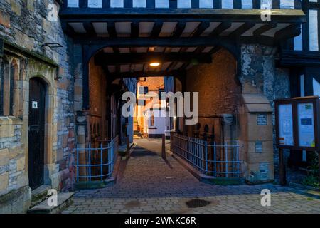 Abbot Reginalds Gateway at dawn. Evesham, Wychavon, Worchestershire, England Stock Photo