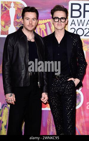 Danny Jones und Tom Fletcher von McFly bei der Verleihung der 44. BRIT Awards 2023 in der O2 Arena. London, 02.03.2024 *** Danny Jones and Tom Fletcher from McFly at the 44 BRIT Awards 2023 at the O2 Arena London, 02 03 2024 Foto:xS.xVasx/xFuturexImagex brit awards 4814 Stock Photo