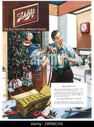 1950 Schlitz beer print ad. 'Just couldn't wait.' Stock Photo