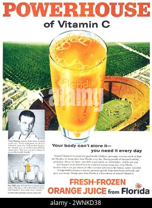 1958 Florida orange juice print ad - Powerhouse of Vitamin C Stock Photo