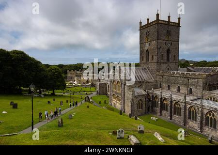 St Davids,Great Britain - August 29, 2023: St Davids Cathedral is an Anglican cathedral situated in St Davids,near the most westerly point of Wales. Stock Photo