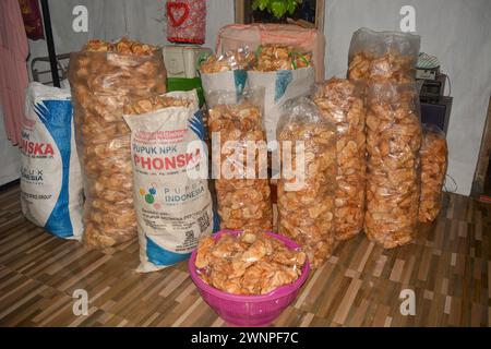 20 September 2023, Photo of lots of piles of light snacks for sale, Wonosobo, Indonesia Stock Photo
