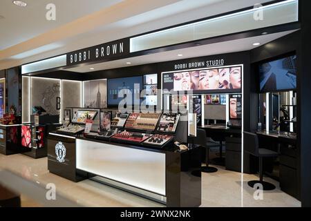 SINGAPORE - NOVEMBER 06, 2023: Bobbi Brown make-up products displayed at Metro Paragon in Paragon Mall, located in the Orchard Road area of Singapore. Stock Photo