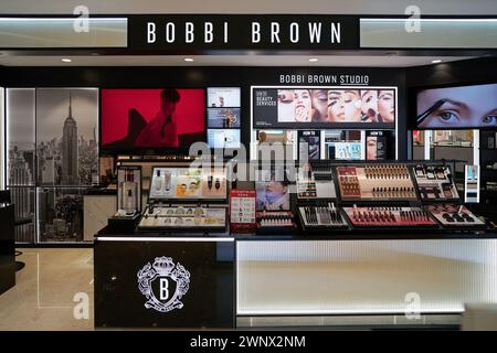 SINGAPORE - NOVEMBER 06, 2023: Bobbi Brown make-up products displayed at Metro Paragon in Paragon Mall, located in the Orchard Road area of Singapore. Stock Photo