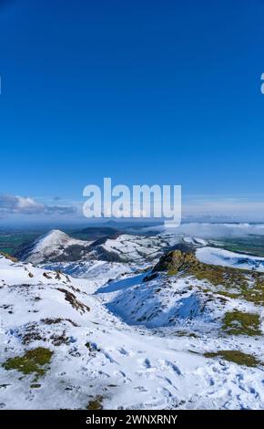 Snow on The Lawley, Hoar Edge, and Yell Bank, seen from a snowy Caer Caradoc, Church Stretton, Shropshire Stock Photo