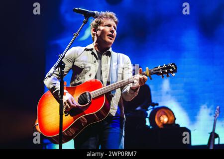 Milan, Italy. 02nd Mar, 2024. James Blunt is performing live during the Who We Used To Be Tour at Forum Assago in Milan, Italy, on March 2, 2024. (Photo by Alessandro Bremec/NurPhoto) Credit: NurPhoto SRL/Alamy Live News Stock Photo