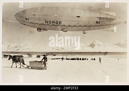 'Norway' , Amundsen Airship, over Ny-Ålesund on departure for the North Pole. May 11,  1926 Stock Photo