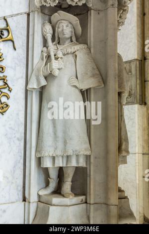 A statue of Christopher Columbus on his tomb in the Columbus Lighthouse in Santo Domingo, Dominican Republic. Stock Photo