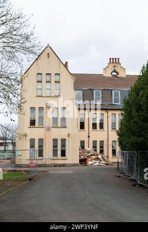 Demolition of historic Nazareth House in Southend, Essex, former convent nursing & residential home operated by the Sisters of Nazareth Stock Photo