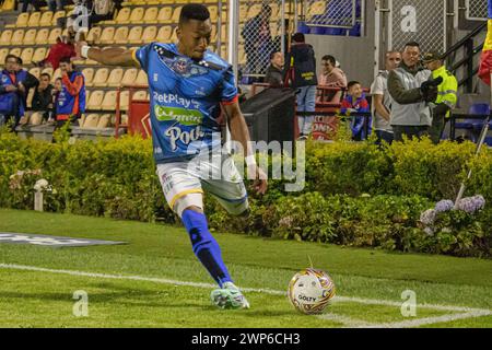 Bogota, Colombia. 04th Mar, 2024. Fortaleza's Cesar Hinestroza shoots a corner during the Deportivo Pasto (1) V Fortaleza (0) match during the BetPlay league in Pasto, Colombia, March 4, 2024. Photo by: Sebastian Maya/Long Visual Press Credit: Long Visual Press/Alamy Live News Stock Photo