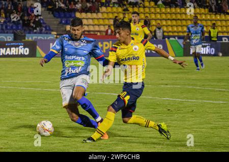 Bogota, Colombia. 04th Mar, 2024. Fortaleza's Joyce Esteban Ossa (L) and Pasto's Santiago Gomez (R) during the Deportivo Pasto (1) V Fortaleza (0) match during the BetPlay league in Pasto, Colombia, March 4, 2024. Photo by: Sebastian Maya/Long Visual Press Credit: Long Visual Press/Alamy Live News Stock Photo