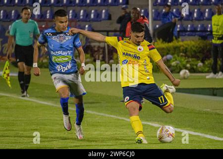 Bogota, Colombia. 04th Mar, 2024. Deportivo Pasto's DIego Chavez (R) during the Deportivo Pasto (1) V Fortaleza (0) match during the BetPlay league in Pasto, Colombia, March 4, 2024. Photo by: Sebastian Maya/Long Visual Press Credit: Long Visual Press/Alamy Live News Stock Photo