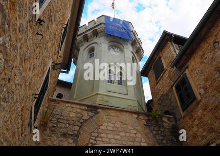 Herceg Novi, Montenegro, old town, Sat-kula tower, Sahat-kula, Tora, chapel tower or Clock tower 08.09.22 Tourists walk along the aisle under the city Stock Photo