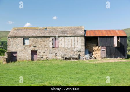 Wensleydale, Yorkshire, UK.  Old barn. Stock Photo