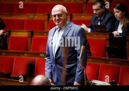 © Thomas Padilla/MAXPPP - 06/03/2024 ; Paris, FRANCE ; SEANCE DE QUESTIONS AU GOUVERNEMENT DANS L' HEMICYCLE DE L' ASSEMBLEE NATIONALE. FRANCOIS GERNISON. Session of questions to the Government at the French National Assembly in Paris, on March 06, 2024. Credit: MAXPPP/Alamy Live News Stock Photo