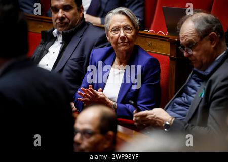 © Thomas Padilla/MAXPPP - 06/03/2024 ; Paris, FRANCE ; SEANCE DE QUESTIONS AU GOUVERNEMENT DANS L' HEMICYCLE DE L' ASSEMBLEE NATIONALE. ELISABETH BORNE. Session of questions to the Government at the French National Assembly in Paris, on March 06, 2024. Credit: MAXPPP/Alamy Live News Stock Photo