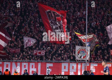 Munchen, Germany. 05th Mar, 2024. Supporters of FC Bayern Munich the Uefa Champions League second leg round of 16 match beetween FC Bayern Munchen and Ss Lazio at Allianz Arena on March 5, 2024 in Munchen, Germany . Credit: Marco Canoniero/Alamy Live News Stock Photo