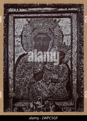 Painting of Our Lady of Częstochowa from Jasna Góra Monastery in Częstochowa, captured by Stanisław Trzciński around 1896, depicting the religious icon in detail. Stock Photo