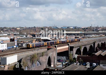 A West Midlands Railway class 172 diesel train approaching Moor Street station, Birmingham, UK Stock Photo