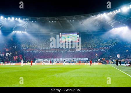 Rome, Italy. 07th Mar, 2024. Supporters of AS Roma during the UEFA Europa Round of 16 first leg match between AS Roma and Brighton & Hove Albion FC at Stadio Olimpico on March 07, 2024 in Rome, Italy. Credit: Giuseppe Maffia/Alamy Live News Stock Photo