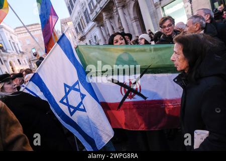 Attivista opposizione donne iraniane alla manifestazione in solidariet&#xe0; e per denunciare la grande indifferenza e silenzio verso le donne ebree e israeliane violentate nell'attacco di Hamas del 7 ottobre contro Israele e richiedere il rilascio degli ostaggi ancora detenuti che si &#xe8; tenuta in Piazza SS Apostoli a Roma, Gioved&#xec;, 07 Marzo 2024 (foto Mauro Scrobogna/LaPresse) Iranian women's activist at the demonstration in solidarity to denounce the great indifference and silence towards the Jewish and Israeli women raped in the Hamas attack on 7 October against Israel an Stock Photo