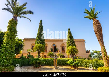 Villa Aurea, Alexander Hardcastle residence, Valle dei Templi, Valley of Temples, UNESCO World Heritage Site, Agrigento, Sicily, Italy, Europe Stock Photo