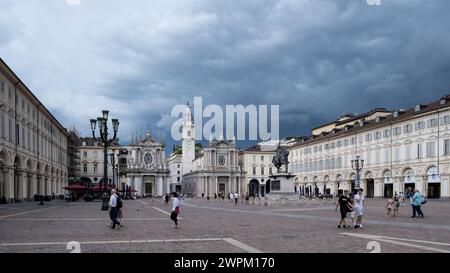 View of Piazza San Carlo, a central square renowned for its Baroque architecture, distinctive landmarks and surrounding 1638-designed porticos, Turin Stock Photo