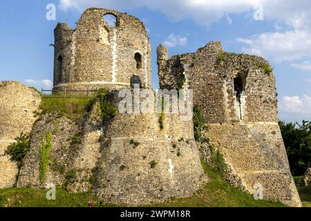 The 11th century Chateau de Conches-en-Ouche (Conches-en-Ouche Castle) dungeon in Conches-en-Ouche, Eure, Normandy, France, Europe Stock Photo