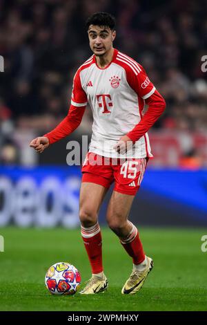 Aleksandar Pavlovic FC Bayern Munich FCB (45) Portrait, PreZero Arena ...