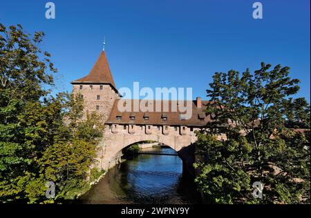 Germany, Bavaria, Middle Franconia, Nuremberg, Old Town, Pegnitz, Fronveste, Kettensteg, Schlayer Tower Stock Photo