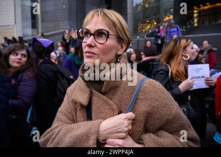 Paris, France. 08th Mar, 2024. © Julien Mattia/Le Pictorium/MAXPPP - Paris 08/03/2024 Julien Mattia/Le Pictorium - 08/03/2024 - France/Ile-de-France/Paris - L'actrice francaise, Judith Godreche se joint a la manifestation du 8 Mars, a l'occasion de la journee internationale du droits des Femmes, a Paris. - Valeurs ACtuelles out, RUSSIA OUT, NO RUSSIA #norussia, no jdd, jdd out/08/03/2024 - France/Ile-de-France (region)/Paris - French actress Judith Godreche joins the March 8 demonstration in Paris to mark International Women's Rights Day. Credit: MAXPPP/Alamy Live News Stock Photo