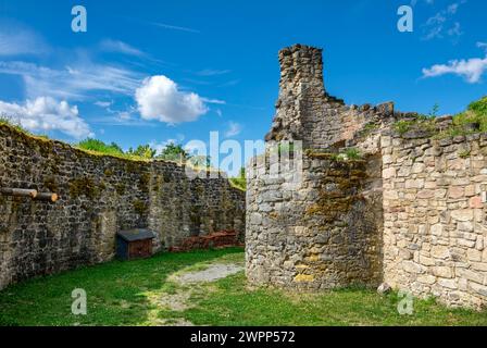 The ruins of Schaumburg Castle, also known as Schaumberg, are located to the west of Schalkau (Sonneberg district) in Thuringia. It was the ancestral seat of the noble Schaumberg family. Stock Photo