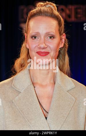 Anna Schudt bei der Aufzeichnung der WDR-Talkshow Kölner Treff im WDR Studio BS 3. Köln, 08.03.2024 *** Anna Schudt at the recording of the WDR talk show Kölner Treff in WDR Studio BS 3 Cologne, 08 03 2024 Foto:xR.xSchmiegeltx/xFuturexImagex koelner treff0803 4334 Stock Photo