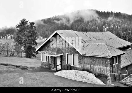 Hotel Highlands Park, Gulmarg, Baramulla, Kashmir, Jammu and Kashmir, India, Asia Stock Photo