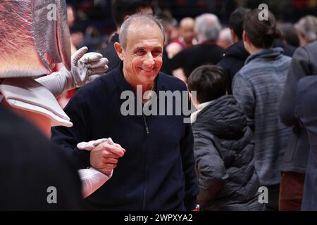 Milan, Italy. 08th Mar, 2024. Italy, Milan, march 8 2024: Ettore Messina (Armani head coach) smiles for the victory at the end of basketball game EA7 Emporio Armani Milan vs Partizan Belgrade, EuroLeague 2023-24 round 28 (Photo by Fabrizio Andrea Bertani/Pacific Press) Credit: Pacific Press Media Production Corp./Alamy Live News Stock Photo