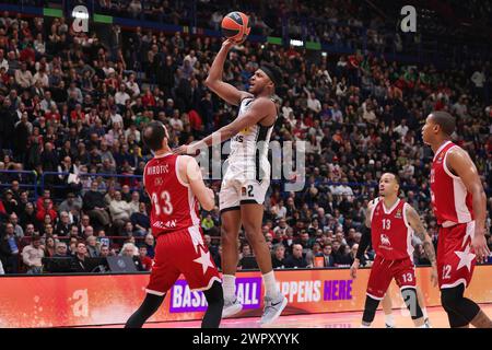 Milan, Italy. 8th Mar, 2024. Italy, Milan, march 8 2024: Zach Leday (Partizan) mid range shot in the 3rd quarter during basketball game EA7 Emporio Armani Milan vs Partizan Belgrade, EuroLeague 2023-24 round 28 (Credit Image: © Fabrizio Andrea Bertani/Pacific Press via ZUMA Press Wire) EDITORIAL USAGE ONLY! Not for Commercial USAGE! Stock Photo