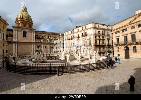 Fontana Pretoria in the city of Palermo on the italian island of Sicily Stock Photo