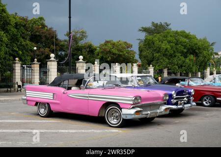 1960 CHEVROLET IMPALA ピンク The Chevy Impala through the years