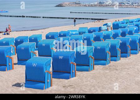 Blue beach chairs on the Baltic Sea, Kuehlungsborn, Mecklenburg-Vorpommern, Germany Stock Photo