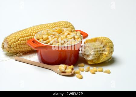 Fresh maize kernels in pots and cobs, corn (Zea mays) Stock Photo