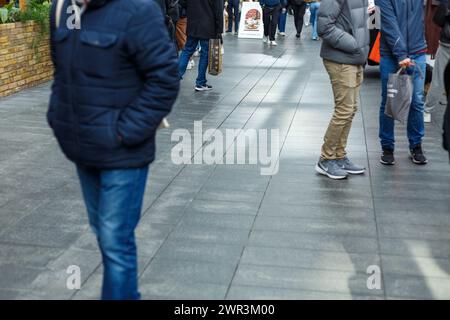shoppers walking Stock Photo